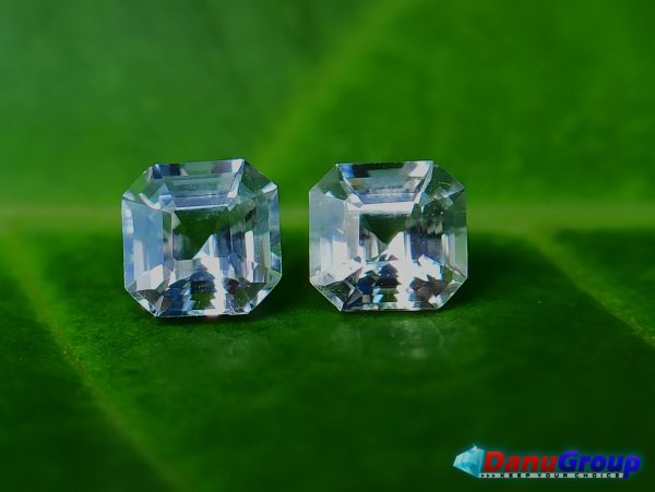 Ceylon Natural Vivid Royal Blue Sapphire with fancy Sapphire couple for fine Jewelry Design - Danu Group danugroup.lk