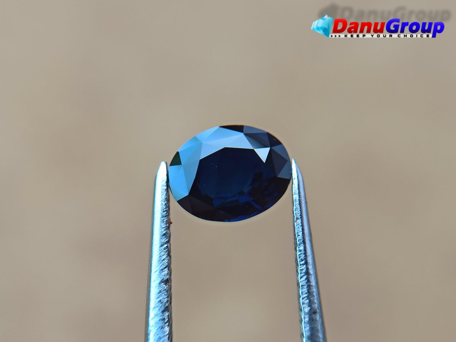 Best Quality Natural Kaka Neelam Dark Blue Sappphire Stone of planet Saturn danu group Gemstones