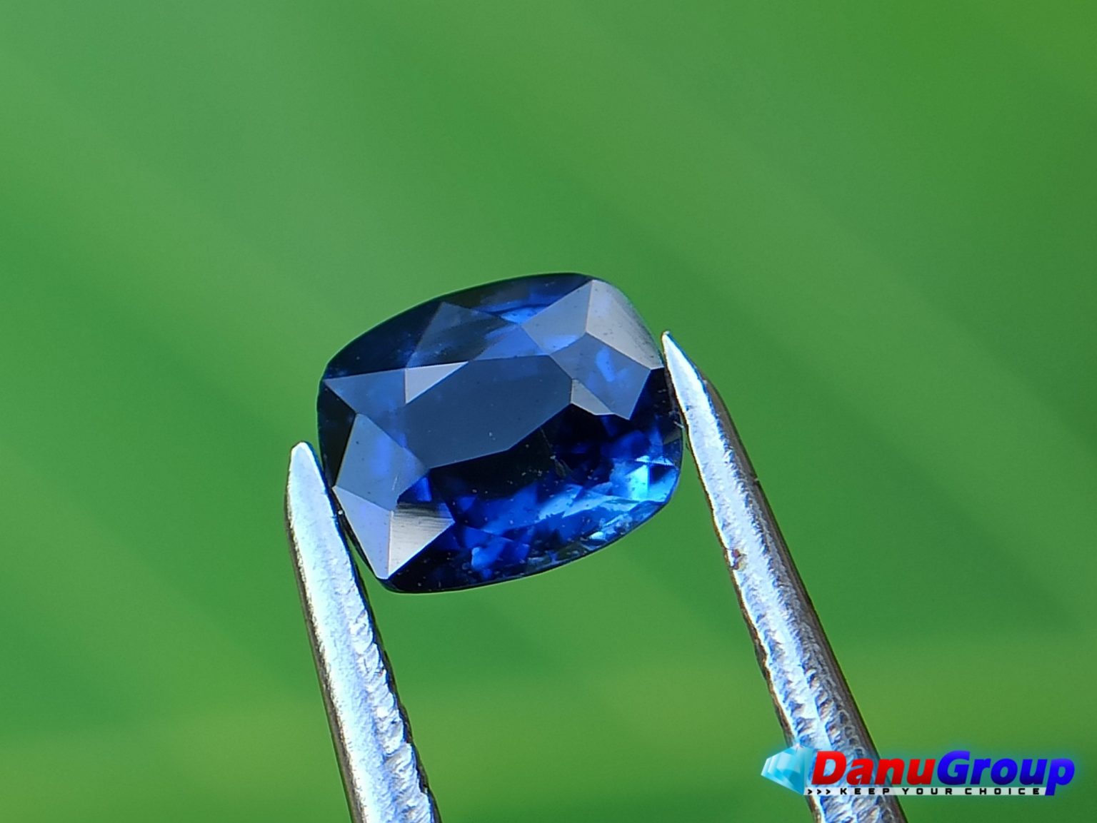 Ceylon Natural Vivid Royal Blue Sapphire Danu Group Gemstones