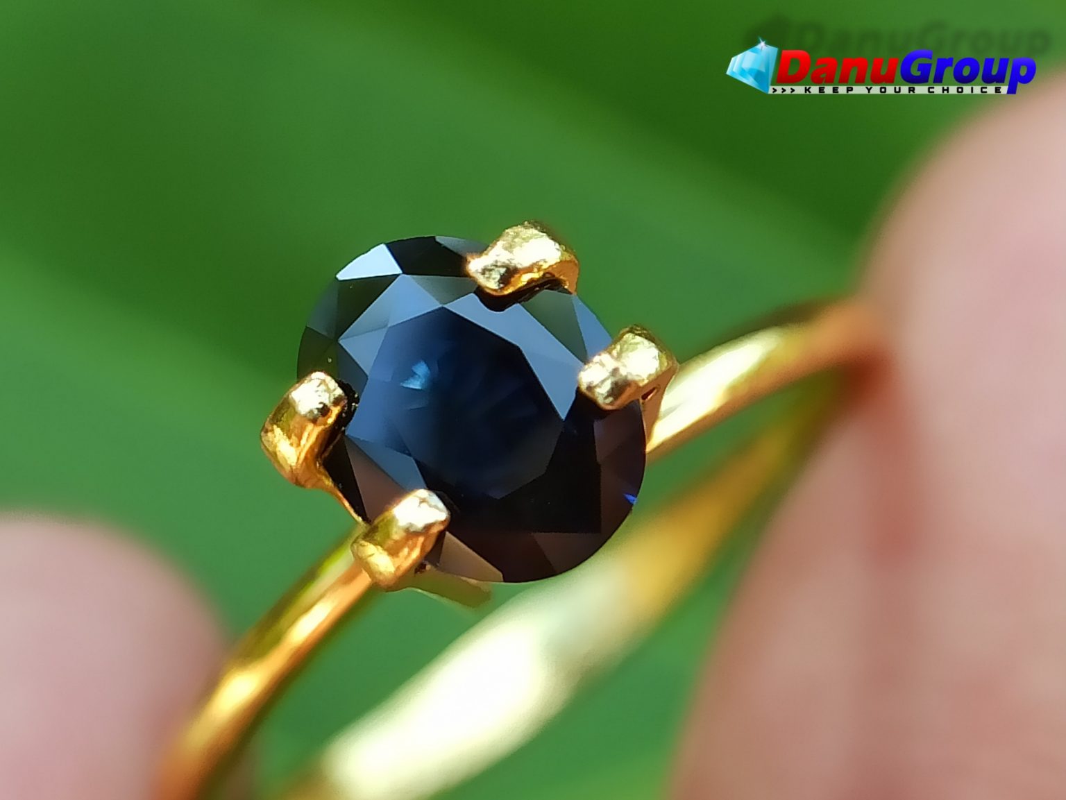 Best Quality Natural Kaka Neelam Dark Blue Sappphire Stone of planet Saturn danu group Gemstones