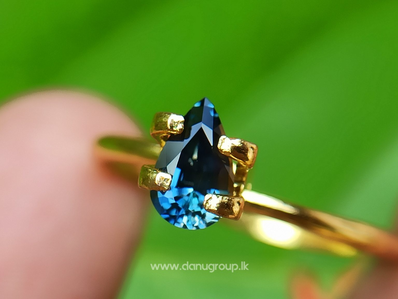 Bluish-green Sapphire best grade pear drop shape gem from Danu Group - danugroup.lk