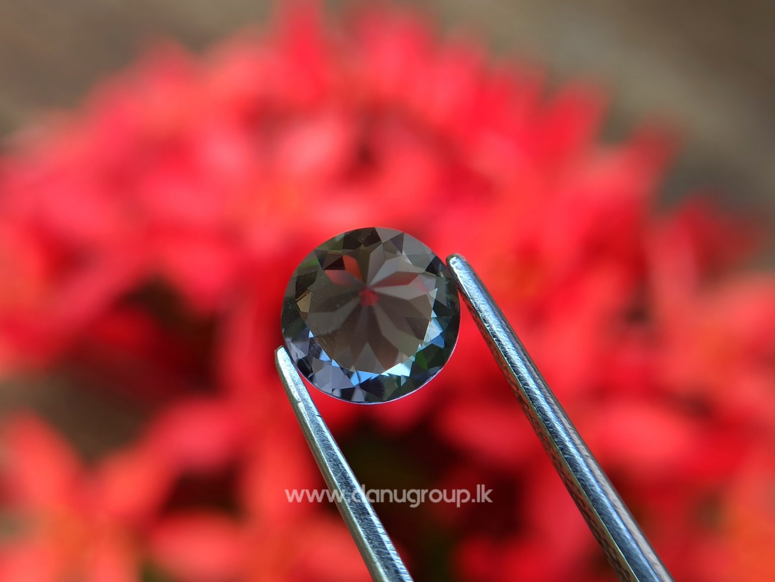 Natural Gray Spinel Round Flower Cut Danu Group Gemstones - danugroup.lk