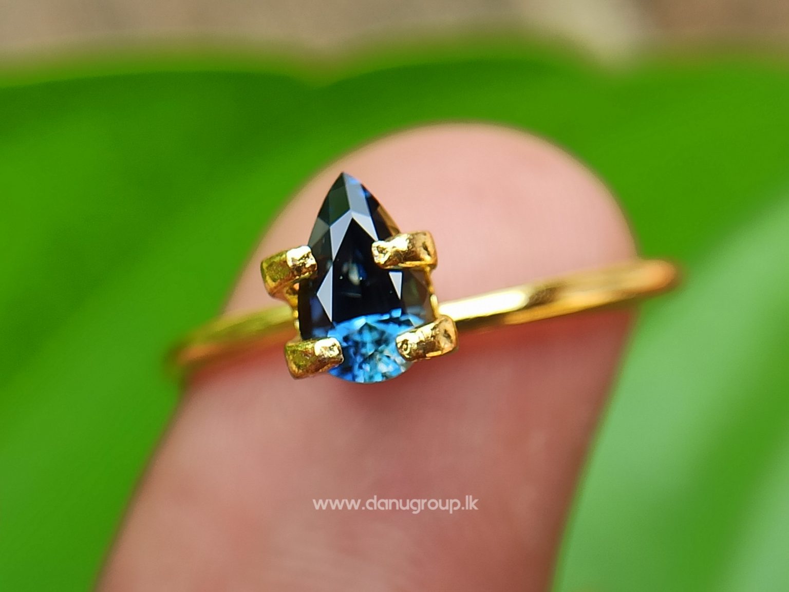 Bluish-green Sapphire best grade pear drop shape gem from Danu Group - danugroup.lk