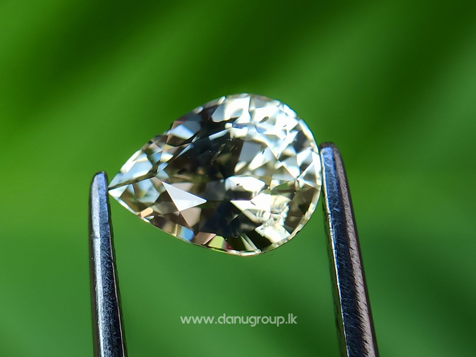 Ceylon Natural Yellow Sapphire pear shape Unheated Pukraj from Danu Group - danugroup.lk