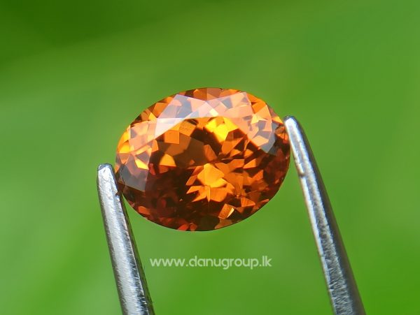 Natural Spessartite Garnet - Danu Group Gemstones Best Quality spessartite - danugroup.lk