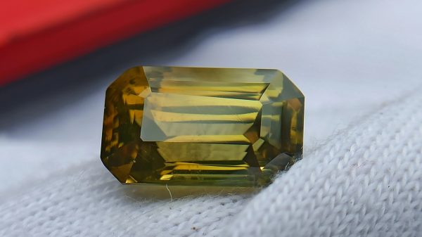 Ceylon Natural Zircon Octagon Shape Gemstone from Danu Group - danugroup.lk