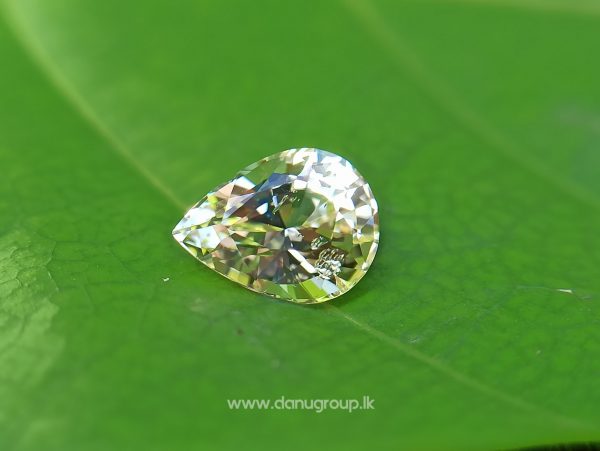 Ceylon Natural Yellow Sapphire pear shape Unheated Pukraj from Danu Group - danugroup.lk