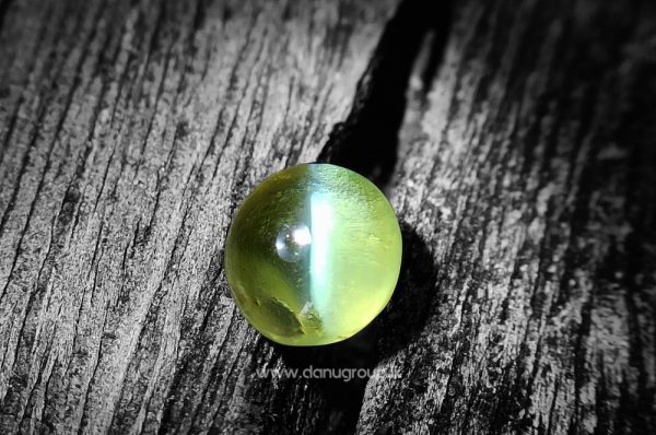 Ceylon Natural Chrysoberyl Cats Eye Good Transparent Quailty Cats eye from Danu Group Gemstones Appl Green Cats eye