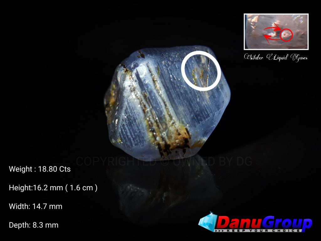 Very rare 3 phase Inclusion in sapphire Crystal Daju Group_compress23