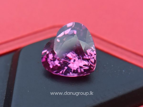 Ceylon Natural Vivid Pinkish Purple Sapphire Daju Group Gemstones Collections danugroup.lk
