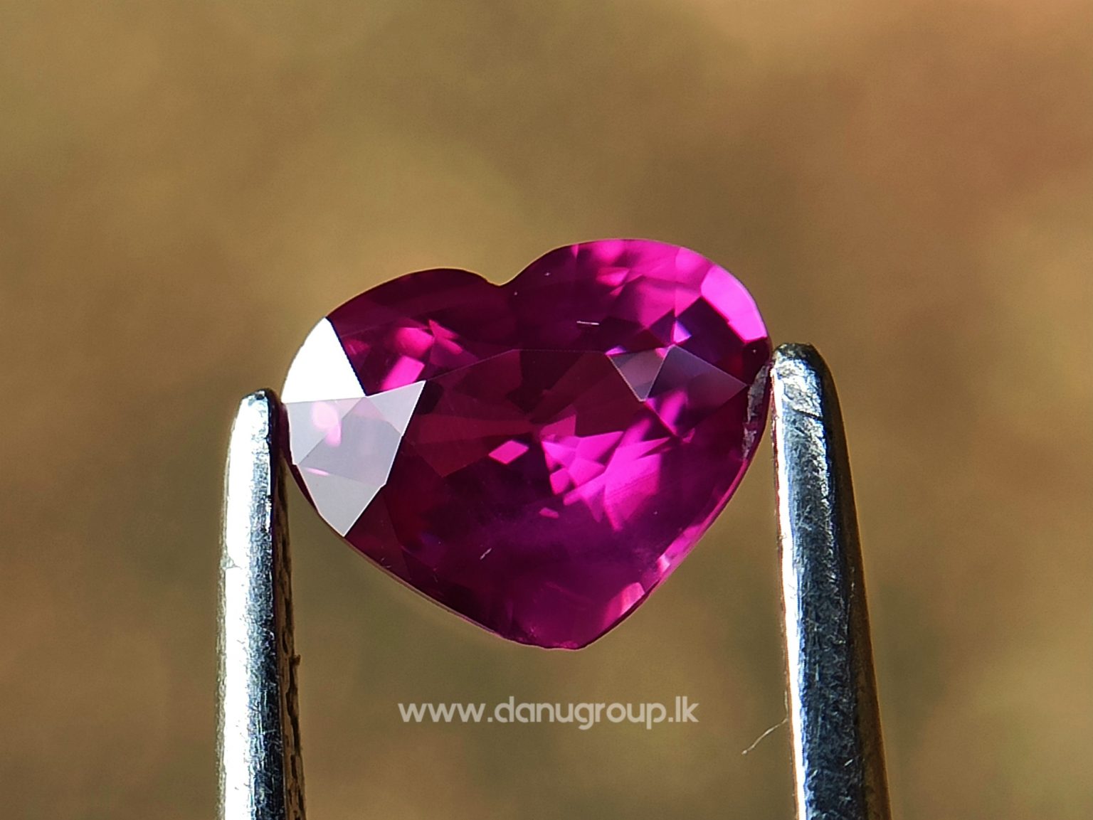 High Quality Ceylon Natural Hot Pink Sapphire - Danu Group Gemstones Collection danugroup.lk