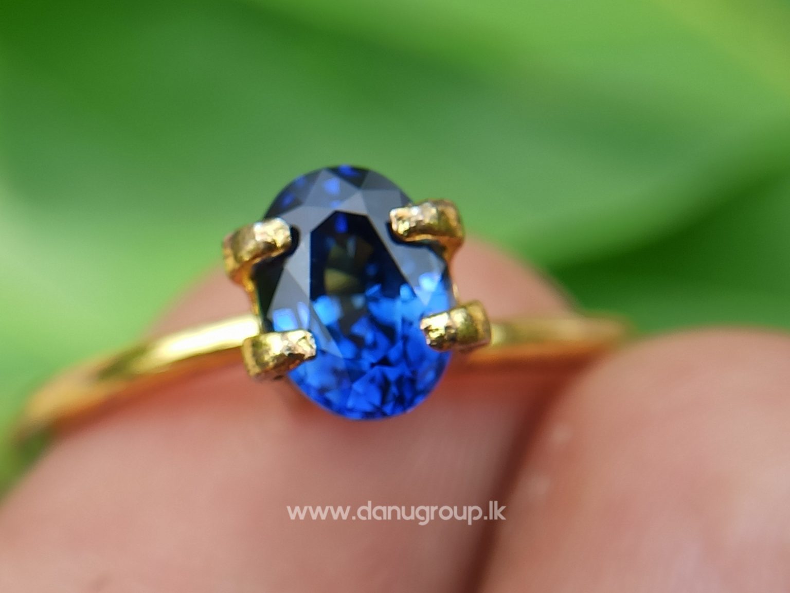 Remarkable Royal blue Colour in Sapphire - Vivid Royal Blue Sapphire Oval shape gem from Danu Group - danugroup.lk