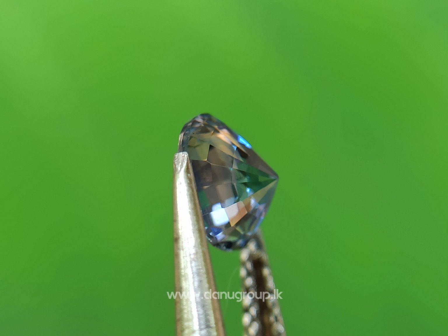 Ceylon Natural Unheated Blue Sapphire Oval Shape Stone from Danu Group -danugroup.lk