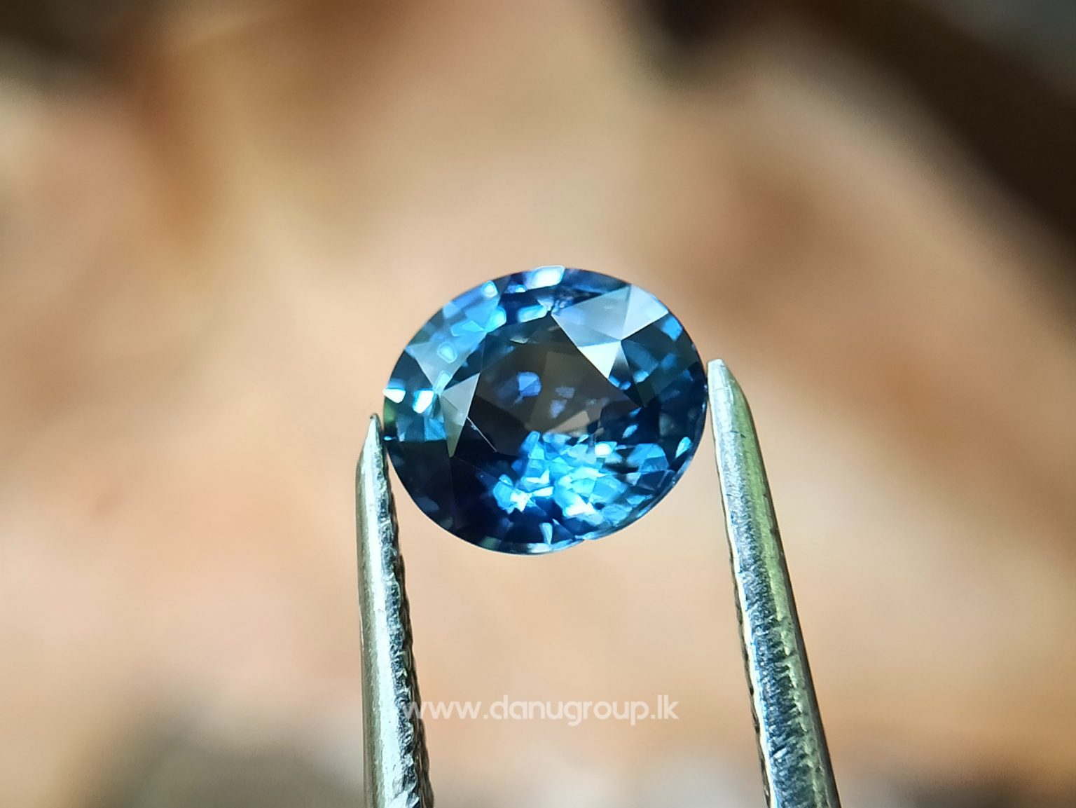 Ceylon Natural Unheated Blue Sapphire Oval Shape Stone from Danu Group -danugroup.lk