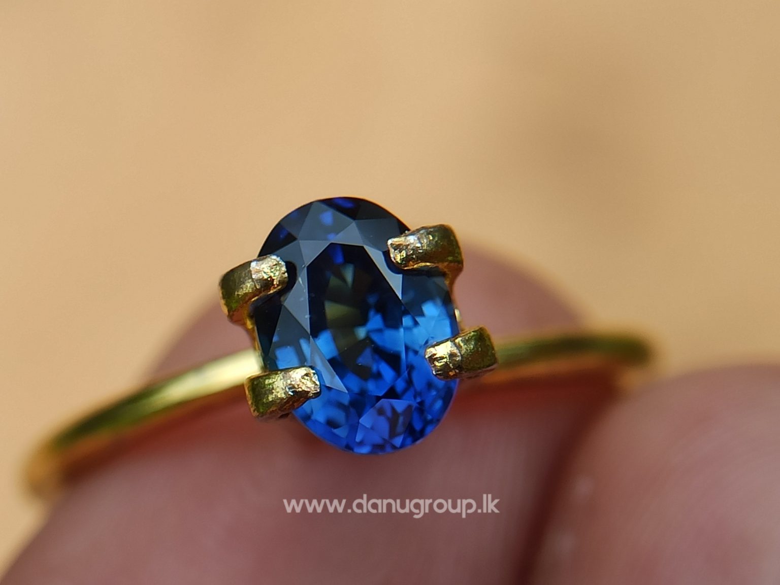 Remarkable Royal blue Colour in Sapphire - Vivid Royal Blue Sapphire Oval shape gem from Danu Group - danugroup.lk