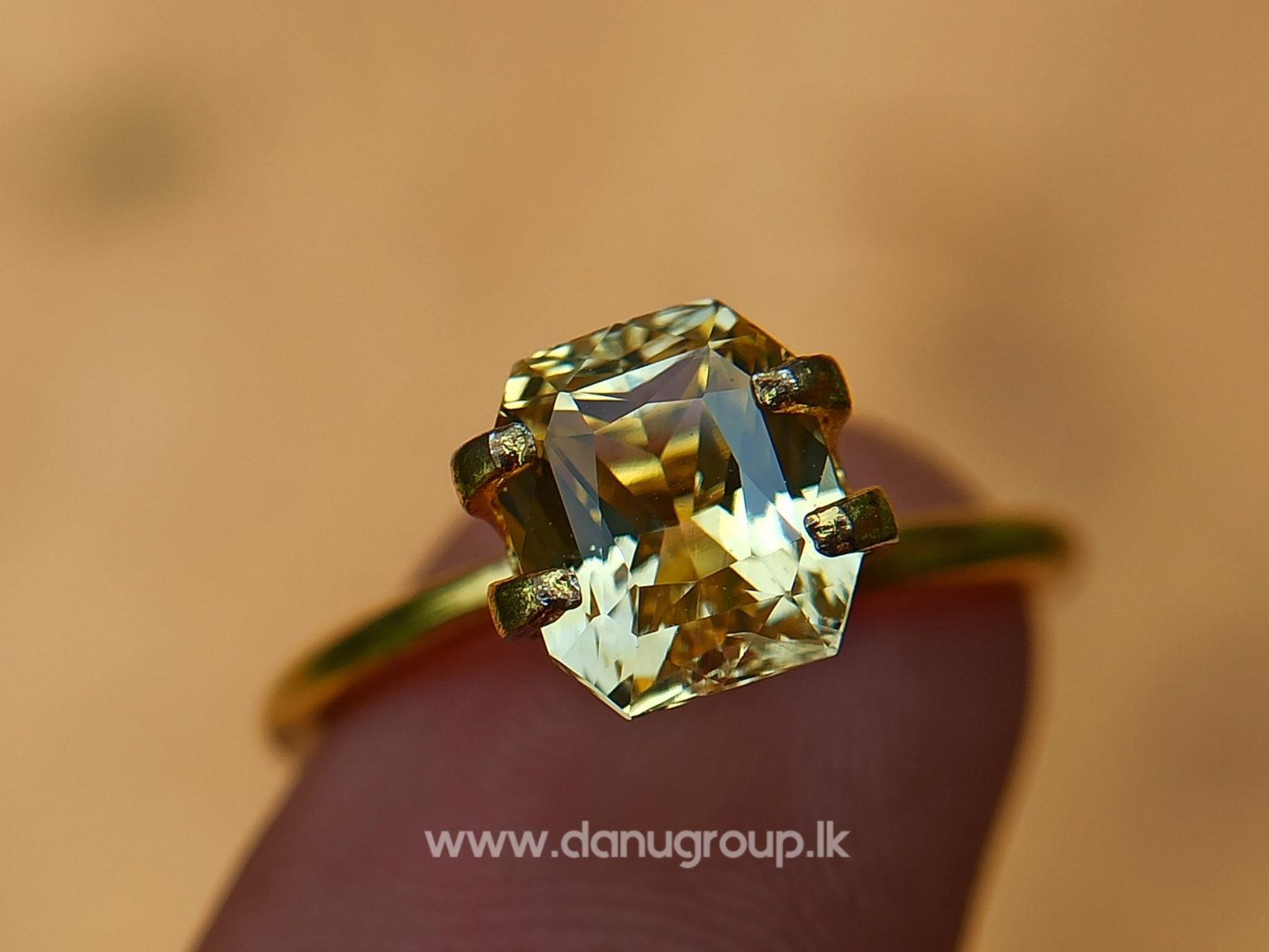 Ceylon Natural Vivid Yellow Sapphire Scissors Cut High Quality Gemstone with Brilliance Lustre - danugroup.lk