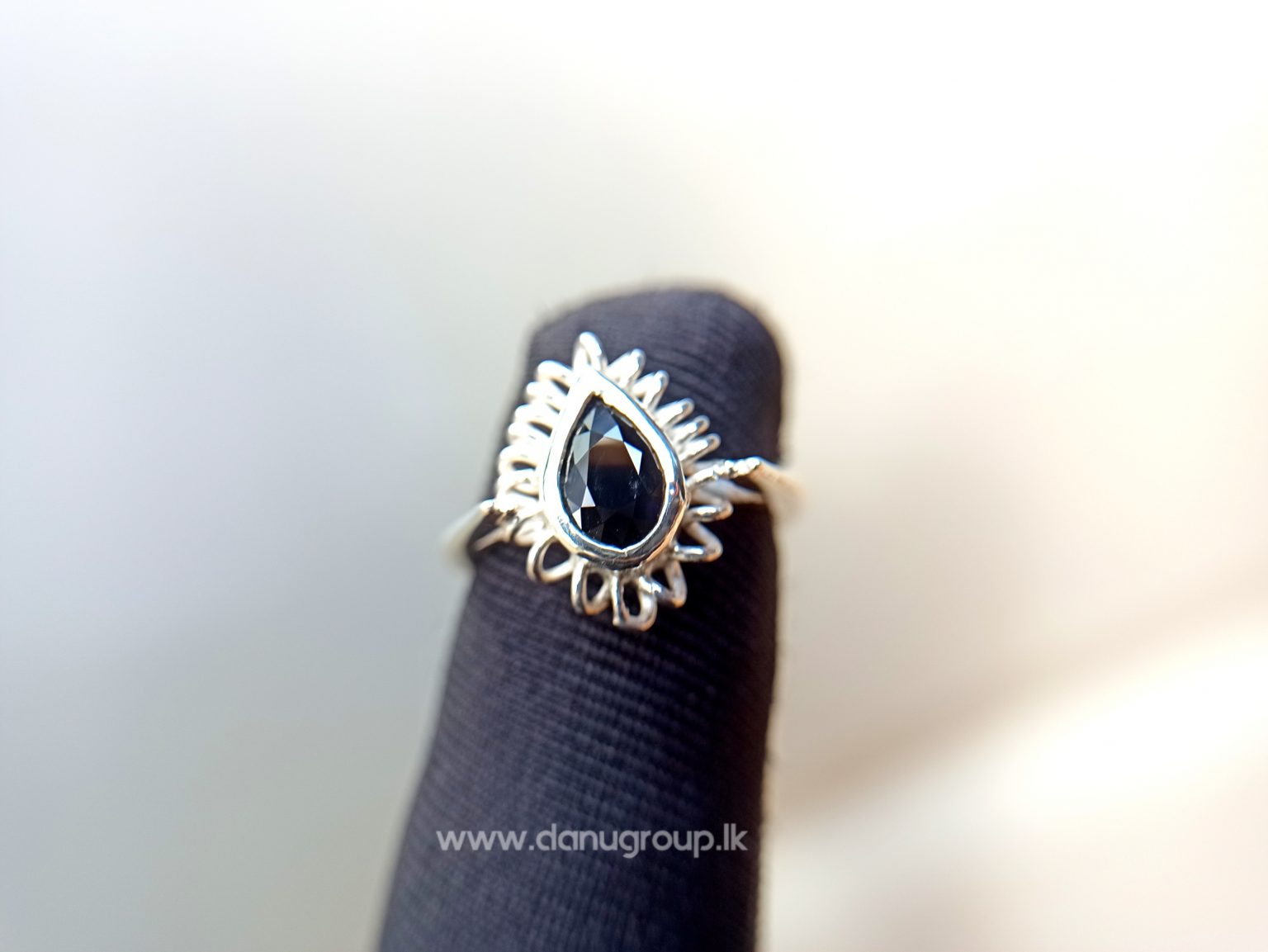 Ceylon Natural Dark blue sapphire pear shape stone with genuine silver ring handmade - kaka neelam danugroup.lk