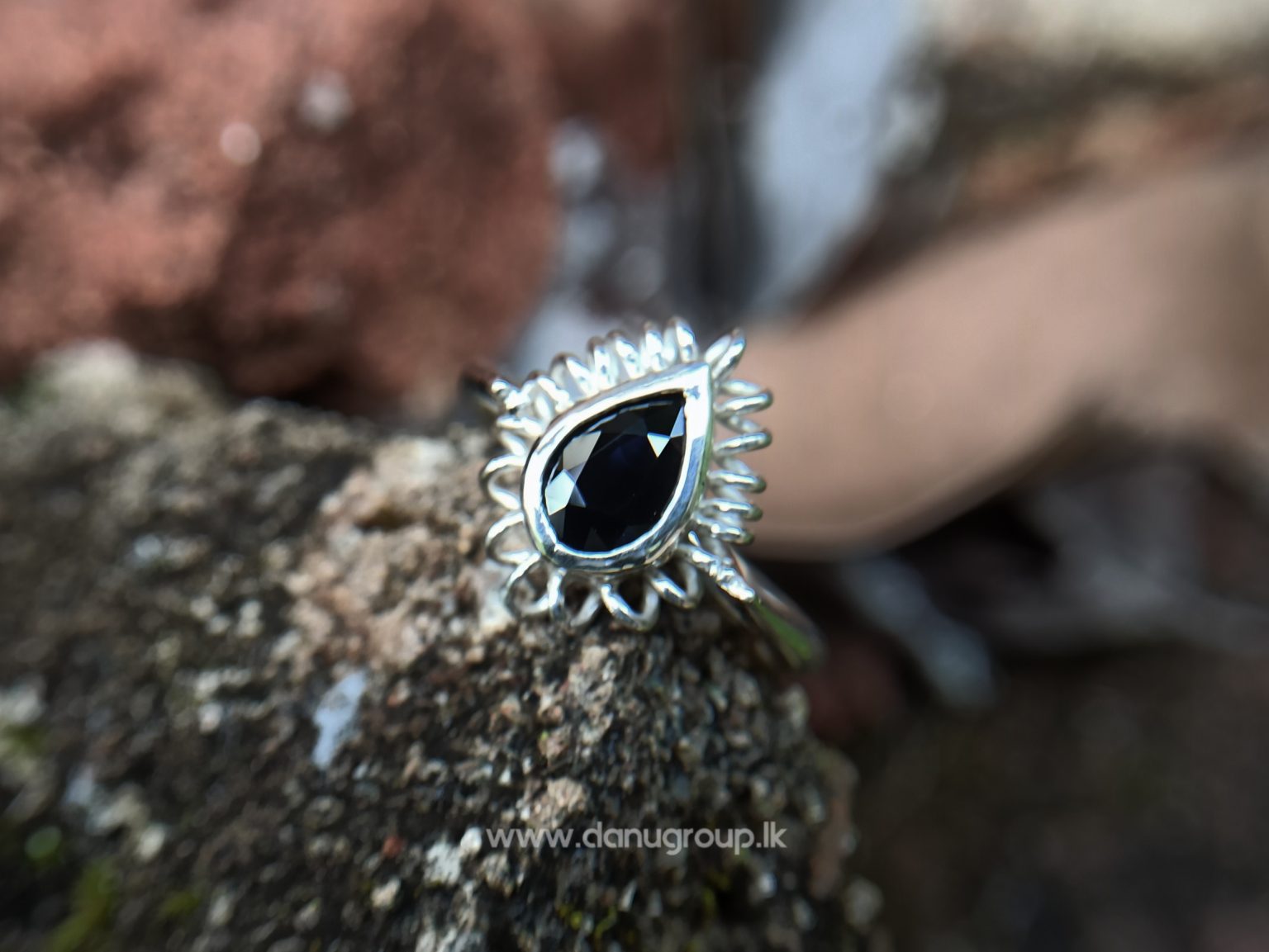 Ceylon Natural Dark blue sapphire pear shape stone with genuine silver ring handmade - kaka neelam danugroup.lk