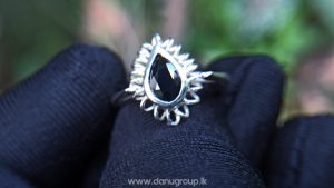 Ceylon Natural Dark blue sapphire pear shape stone with genuine silver ring handmade - kaka neelam danugroup.lk