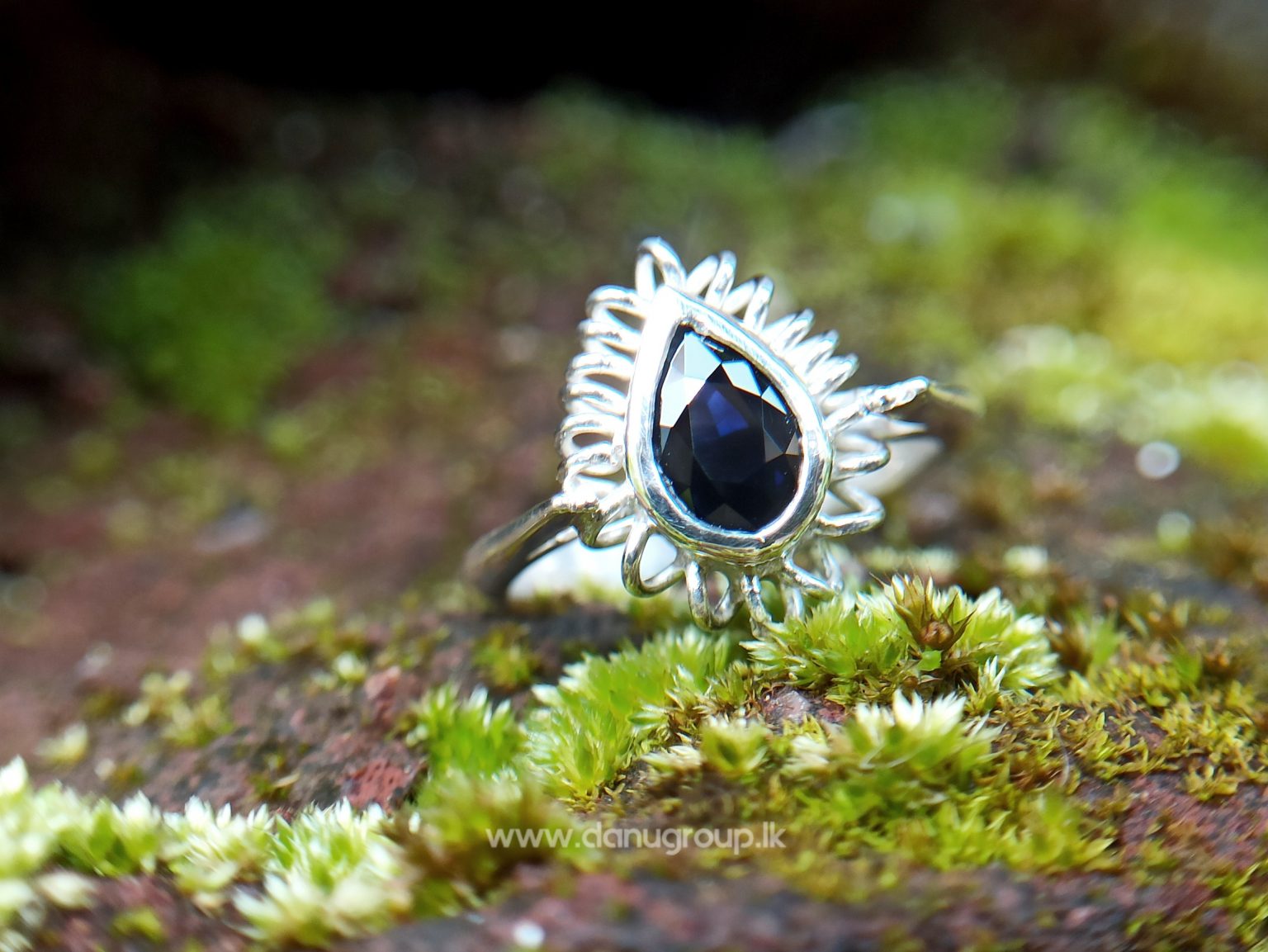 Ceylon Natural Dark blue sapphire pear shape stone with genuine silver ring handmade - kaka neelam danugroup.lk