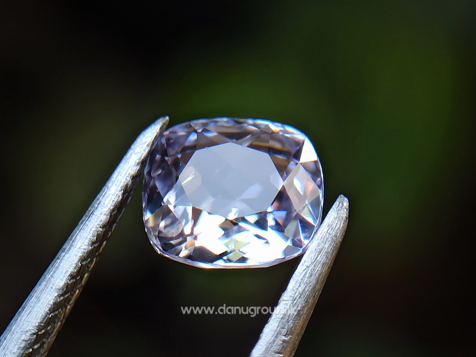 Ceylon Natural Light Purple Sapphire - Purple Sapphire stone