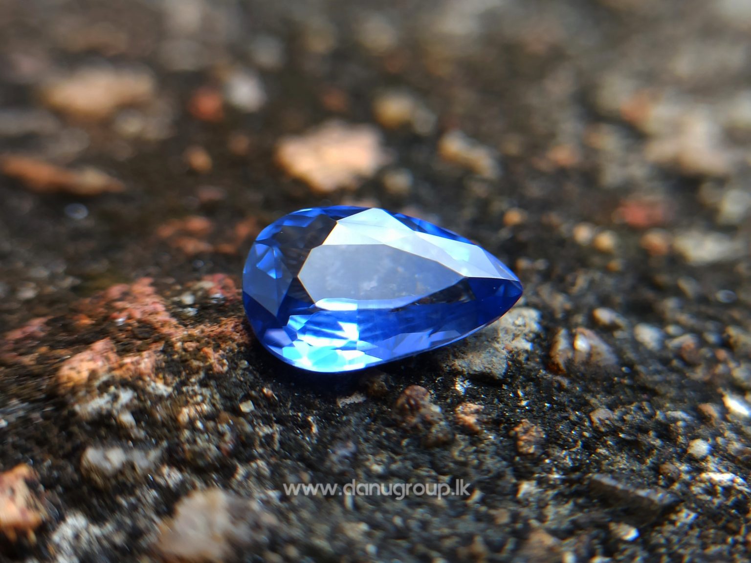 Natural Blue Sapphire from Sri Lanka - Ceylon Blue Pear shape Unheated gem Danu Group Gemstones Collections