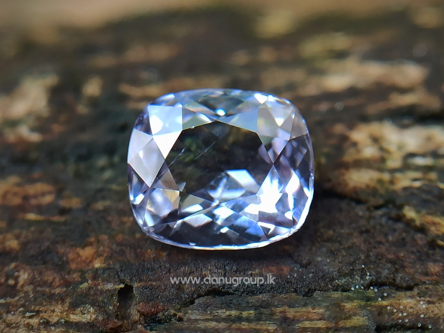 Ceylon Natural Light Purple Sapphire - Purple Sapphire stone