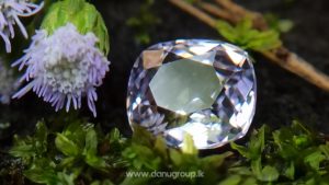 Ceylon Natural Light Purple Sapphire - Purple Sapphire stone