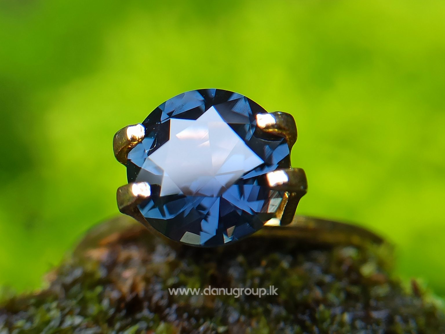 Color Change Sapphire Greenish Blue to purple Round shape rare sapphire from Danu Group Gemstones Collections
