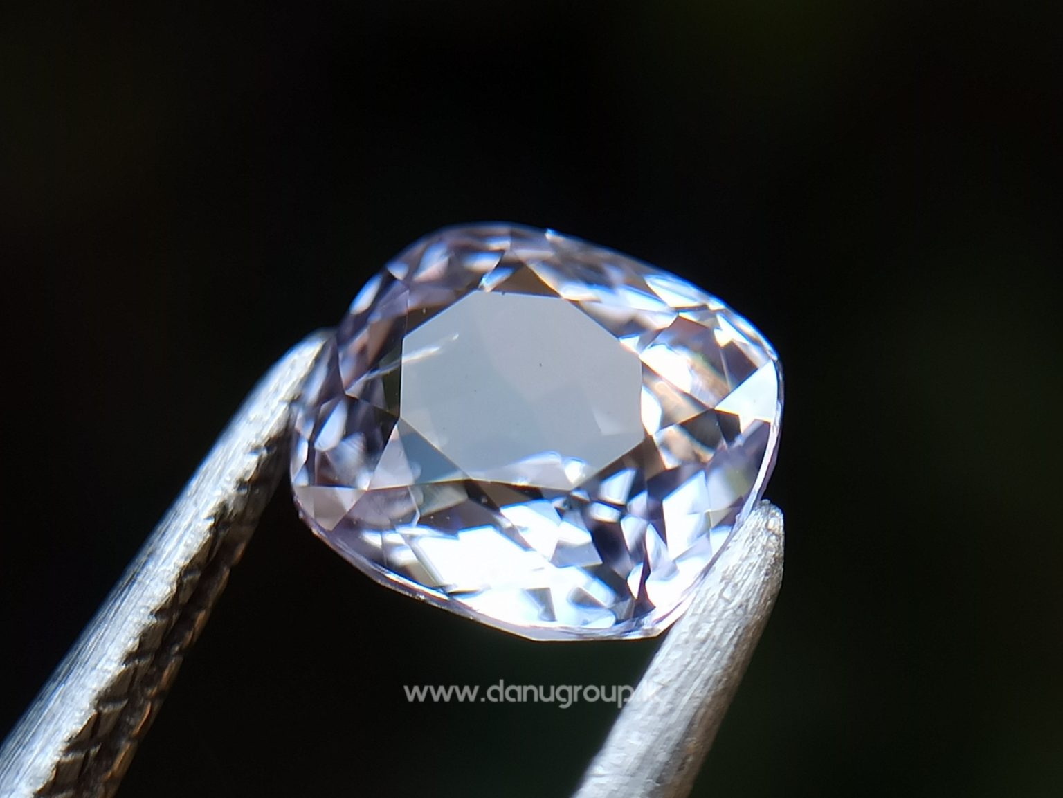 Ceylon Natural Light Purple Sapphire - Purple Sapphire stone