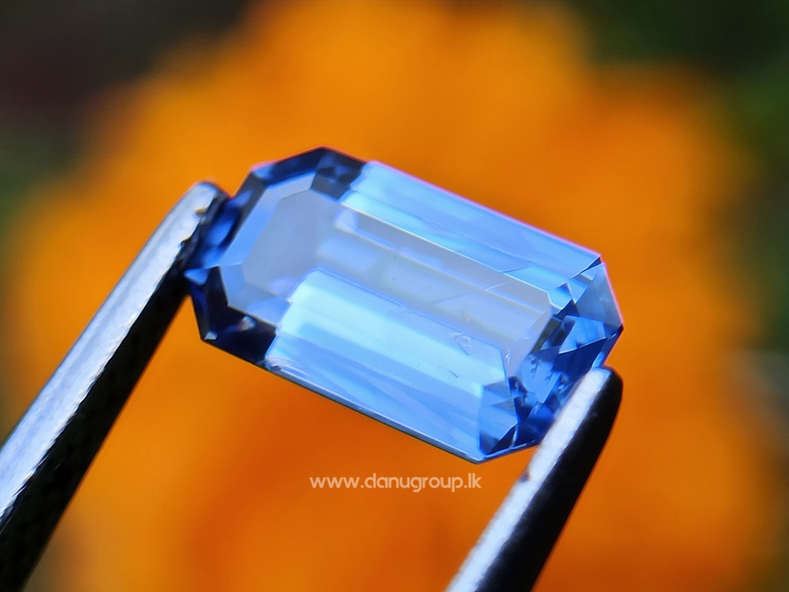 CEYLON BLUE SAPPHIRE OCTAGON SHAPE STONE NICE GEM FOR ENGAGEMENT RING - DANU GROUP GEMSTONES
