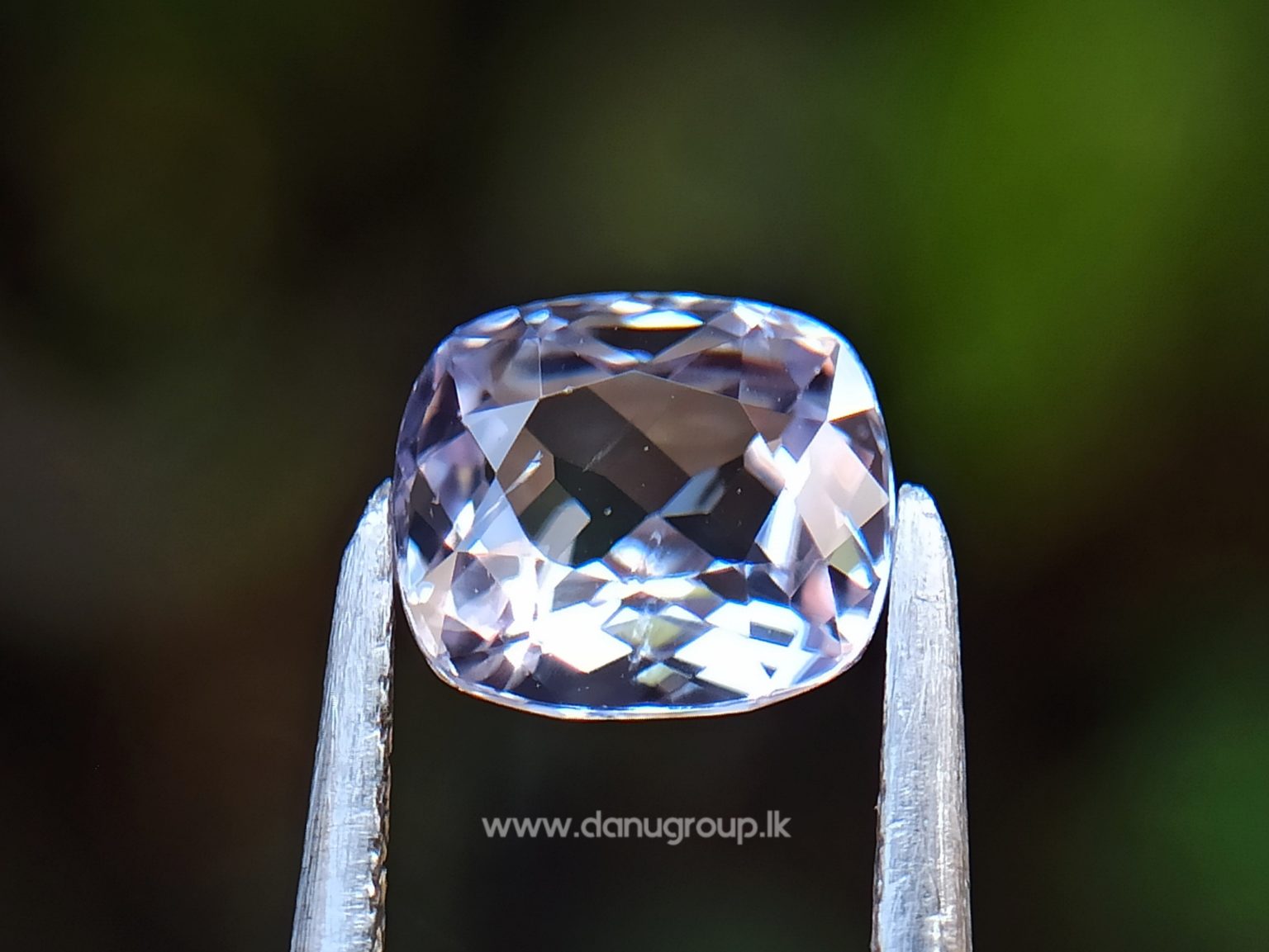 Ceylon Natural Light Purple Sapphire - Purple Sapphire stone