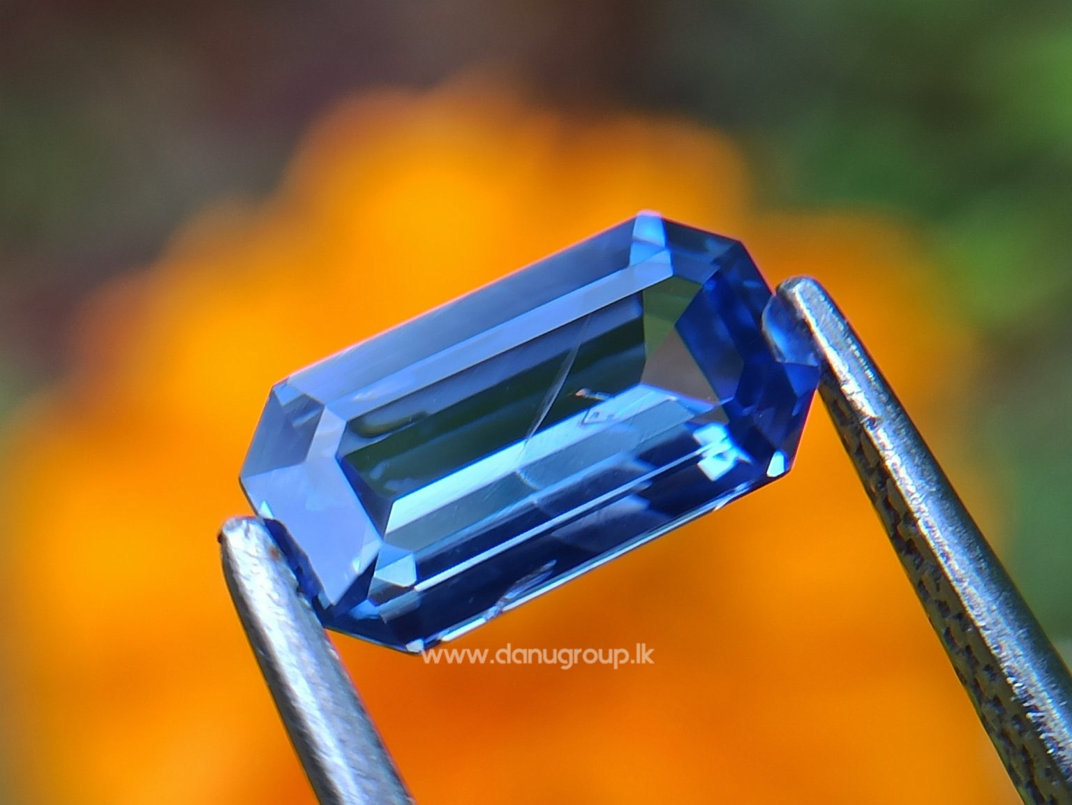 CEYLON BLUE SAPPHIRE OCTAGON SHAPE STONE NICE GEM FOR ENGAGEMENT RING - DANU GROUP GEMSTONES