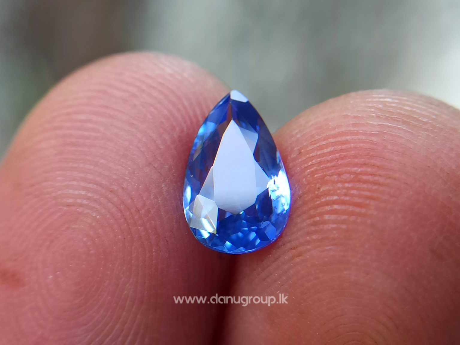 Natural Blue Sapphire from Sri Lanka - Ceylon Blue Pear shape Unheated gem Danu Group Gemstones Collections
