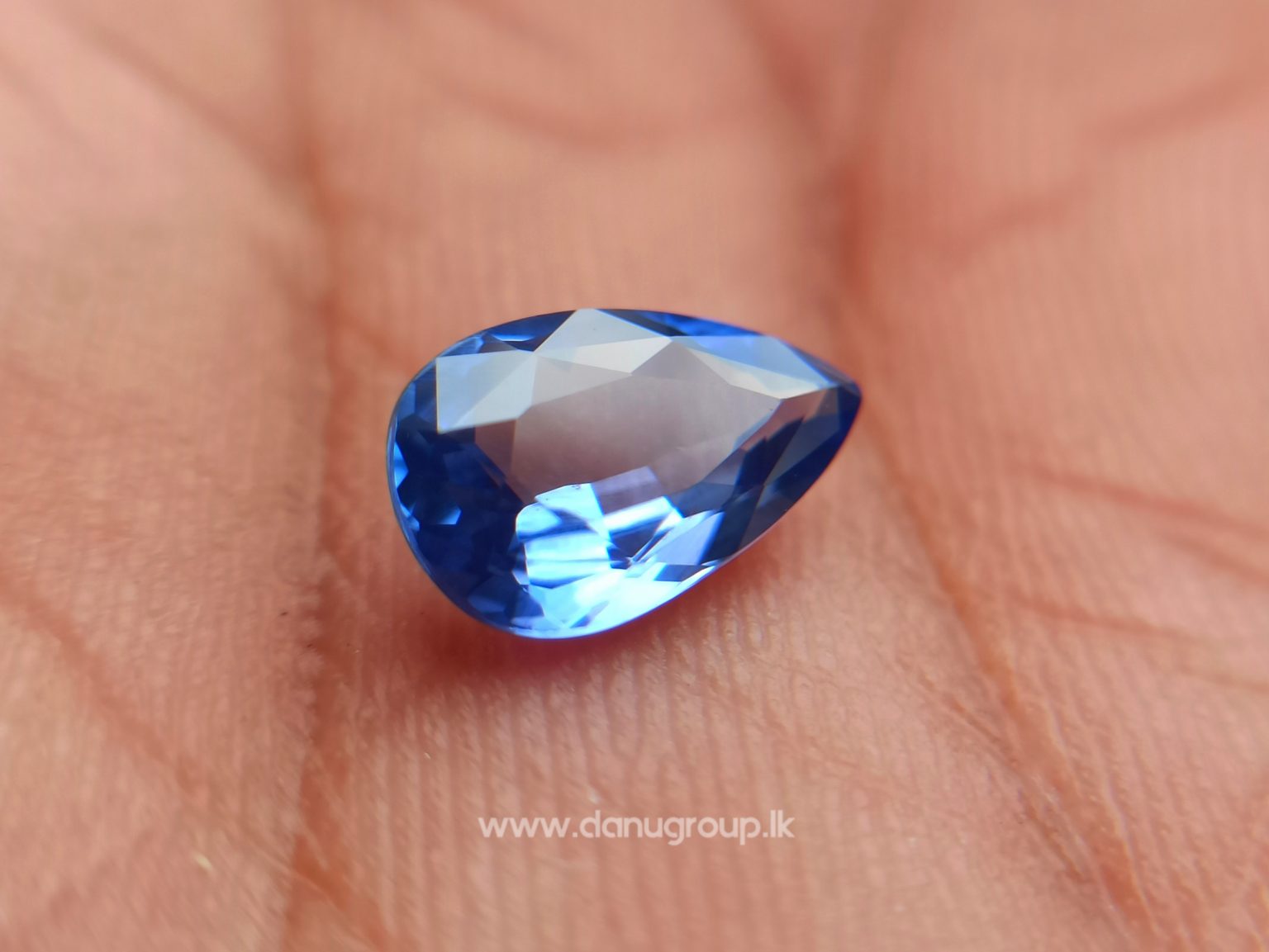 Natural Blue Sapphire from Sri Lanka - Ceylon Blue Pear shape Unheated gem Danu Group Gemstones Collections