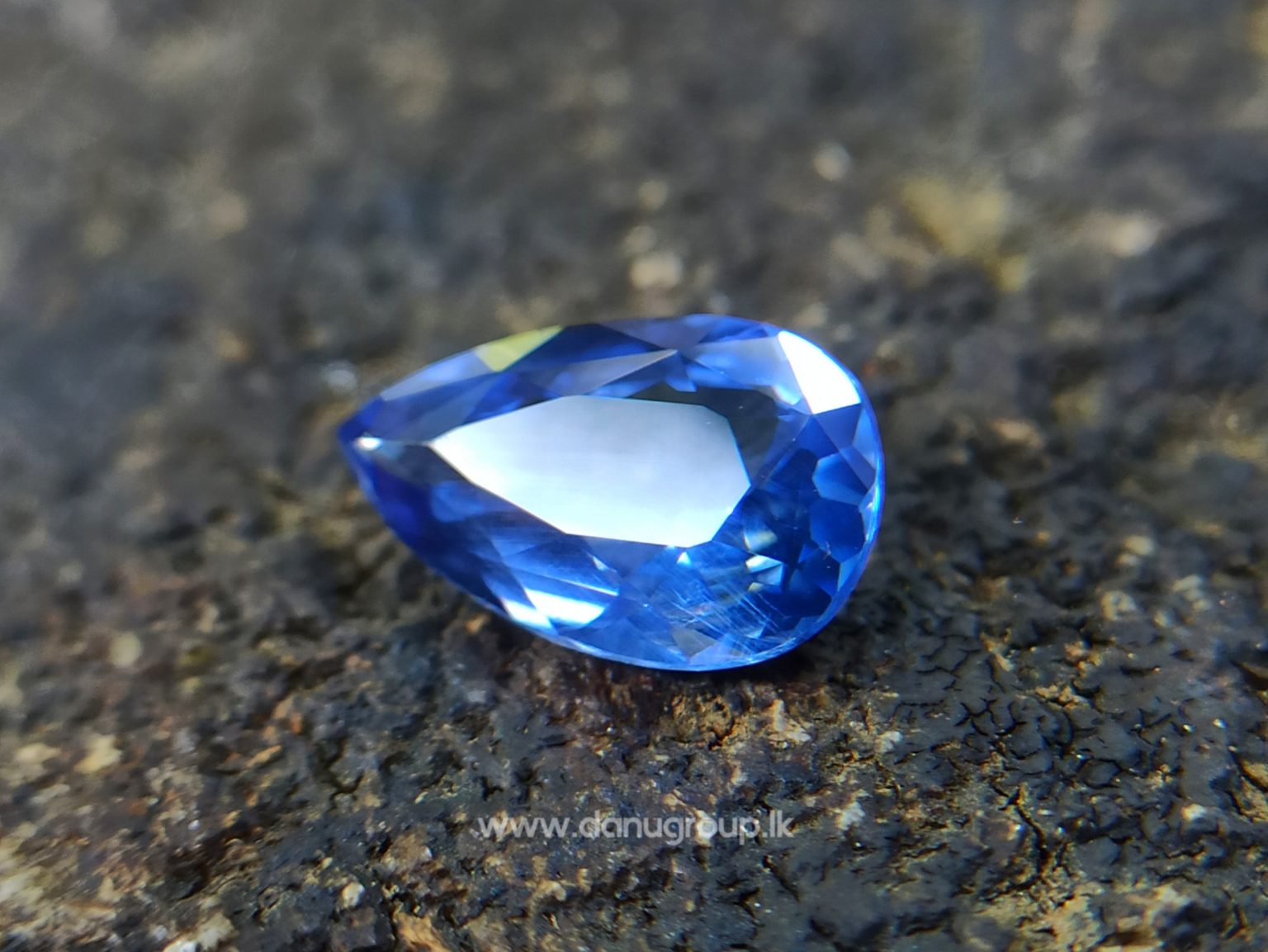 Natural Blue Sapphire from Sri Lanka - Ceylon Blue Pear shape Unheated gem Danu Group Gemstones Collections