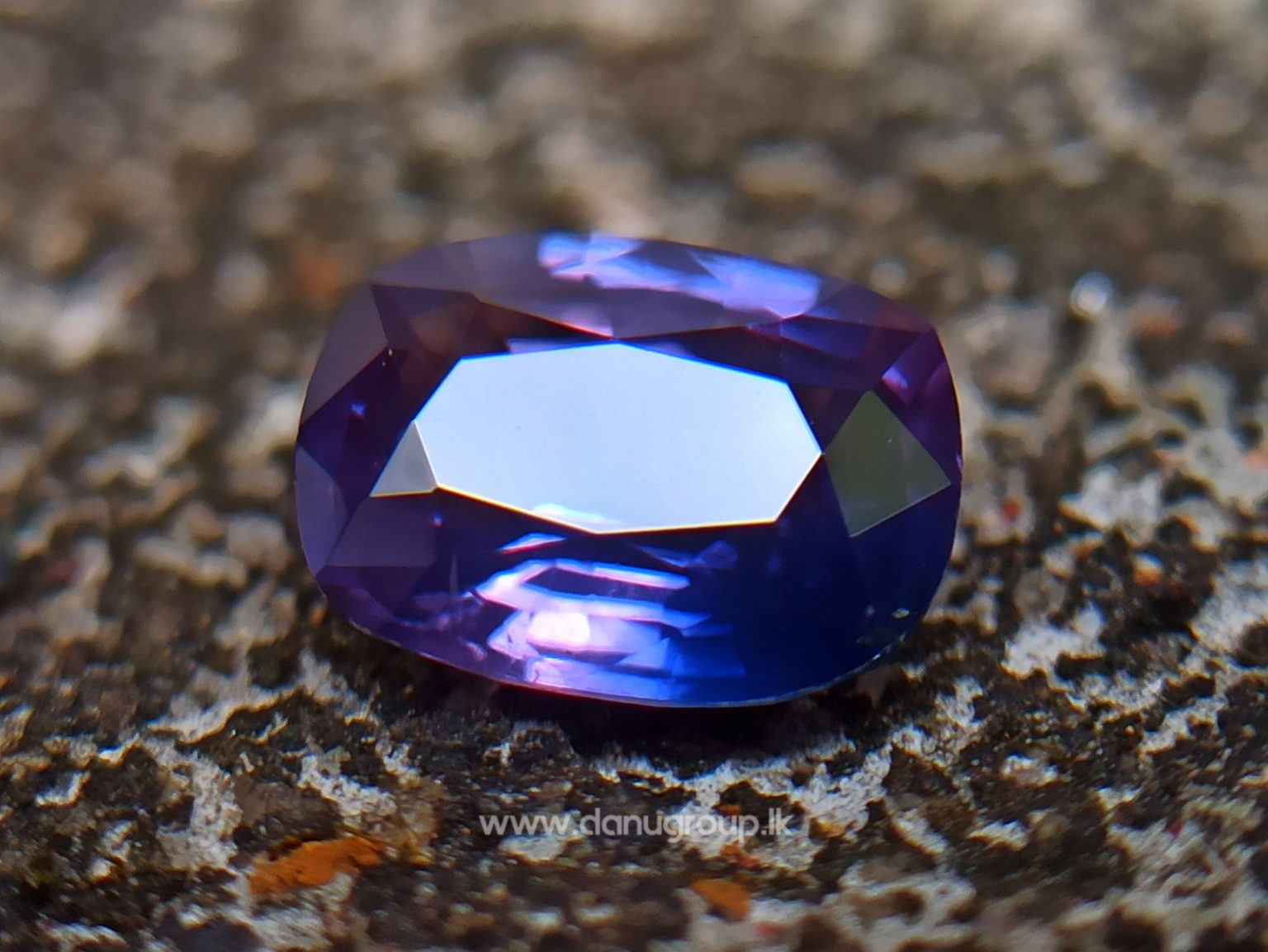 Ceylon Purple Sapphire with Blue color zoning Danu Group Gemstones from ceylon