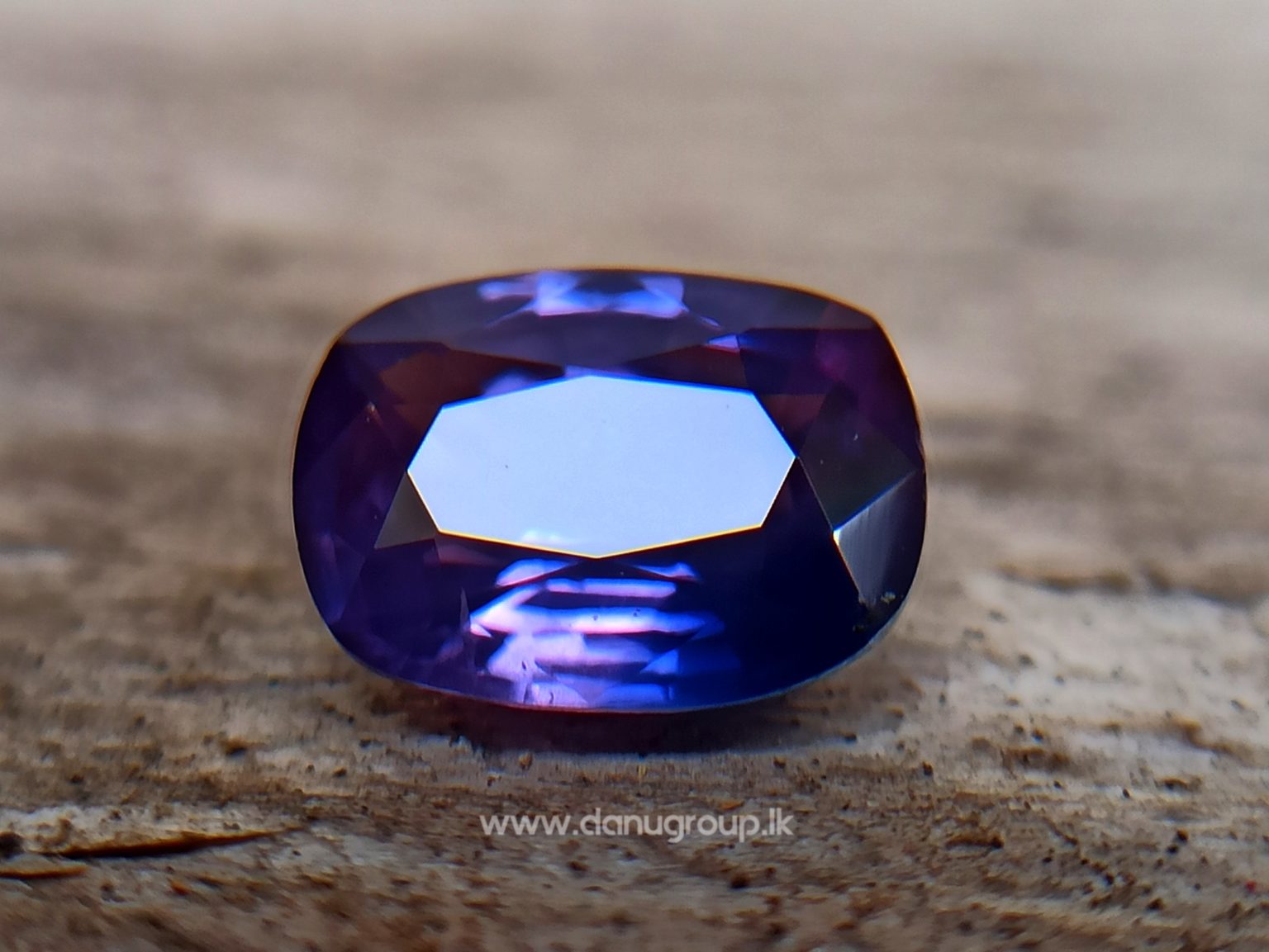 Ceylon Purple Sapphire with Blue color zoning Danu Group Gemstones from ceylon