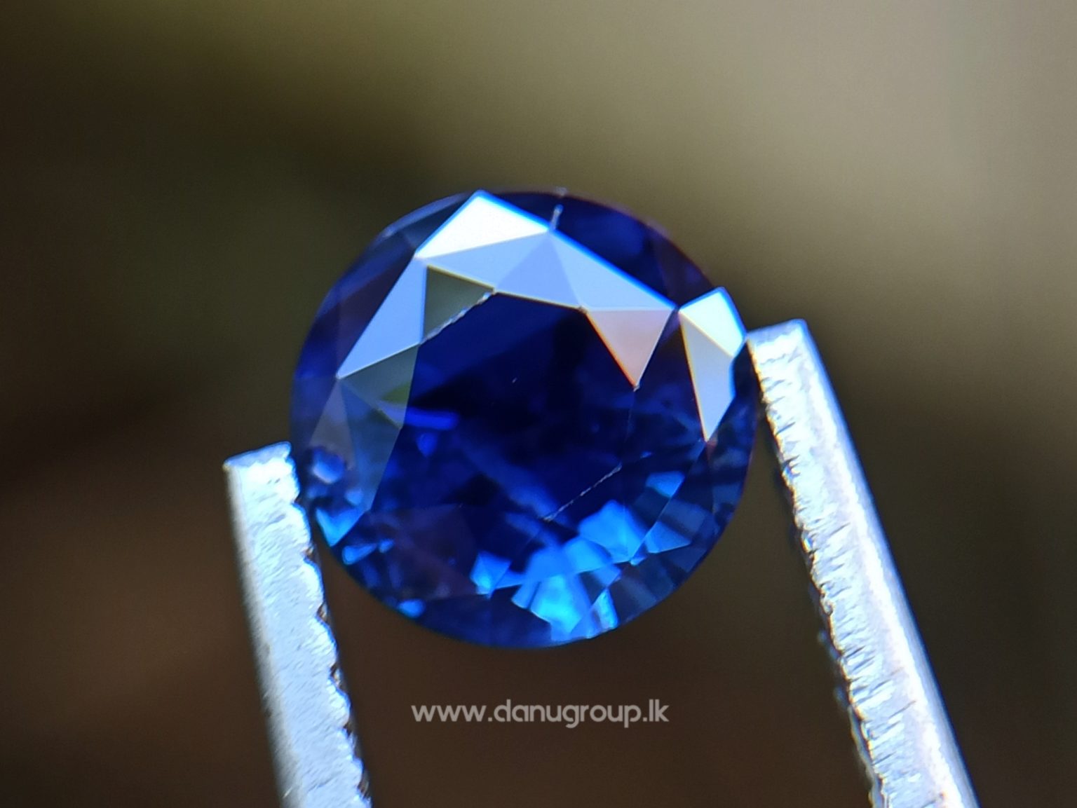 Ceylon blue sapphire Round Peacock blue precious stones from famous sapphire mining village rambuka Sri Lanka danu group Gemstones
