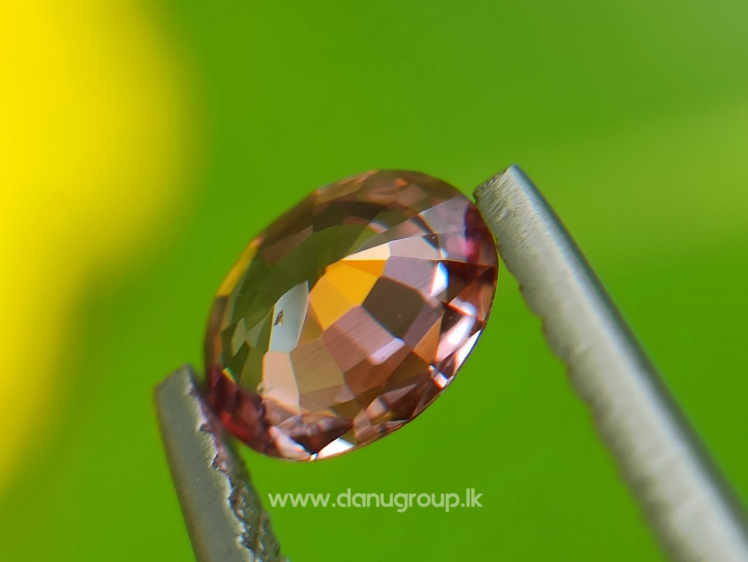 Ceylon Natural Padparadscha Sapphire - king of sapphire Color of sri lankan lotus blossom Rare Padparadscha from DANU GROUP Gemstones Collections