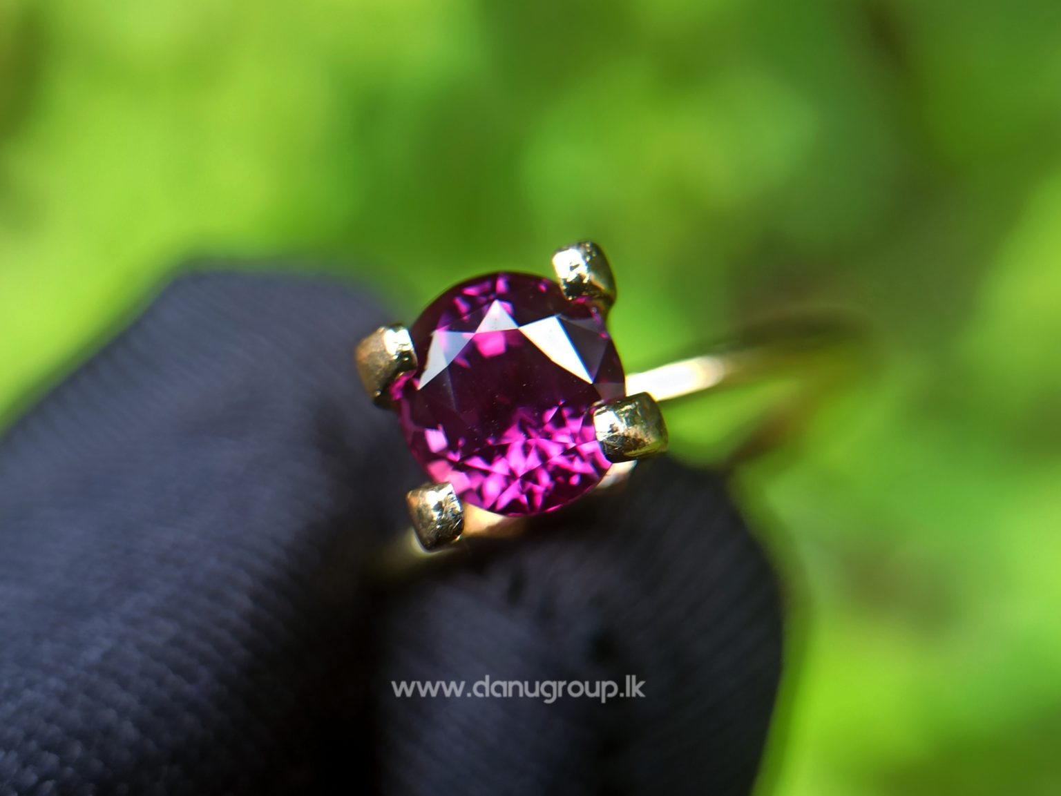 26_Ceylon Natural Purple Sapphire High quality and vibrant pinkish purple color stone from Danu Group