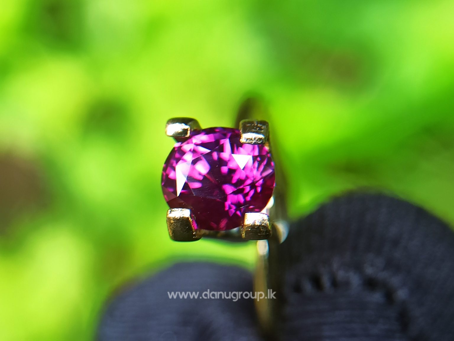 26_Ceylon Natural Purple Sapphire High quality and vibrant pinkish purple color stone from Danu Group