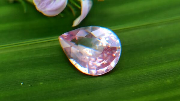 Ceylon Natural Purplish Pink Sapphire
