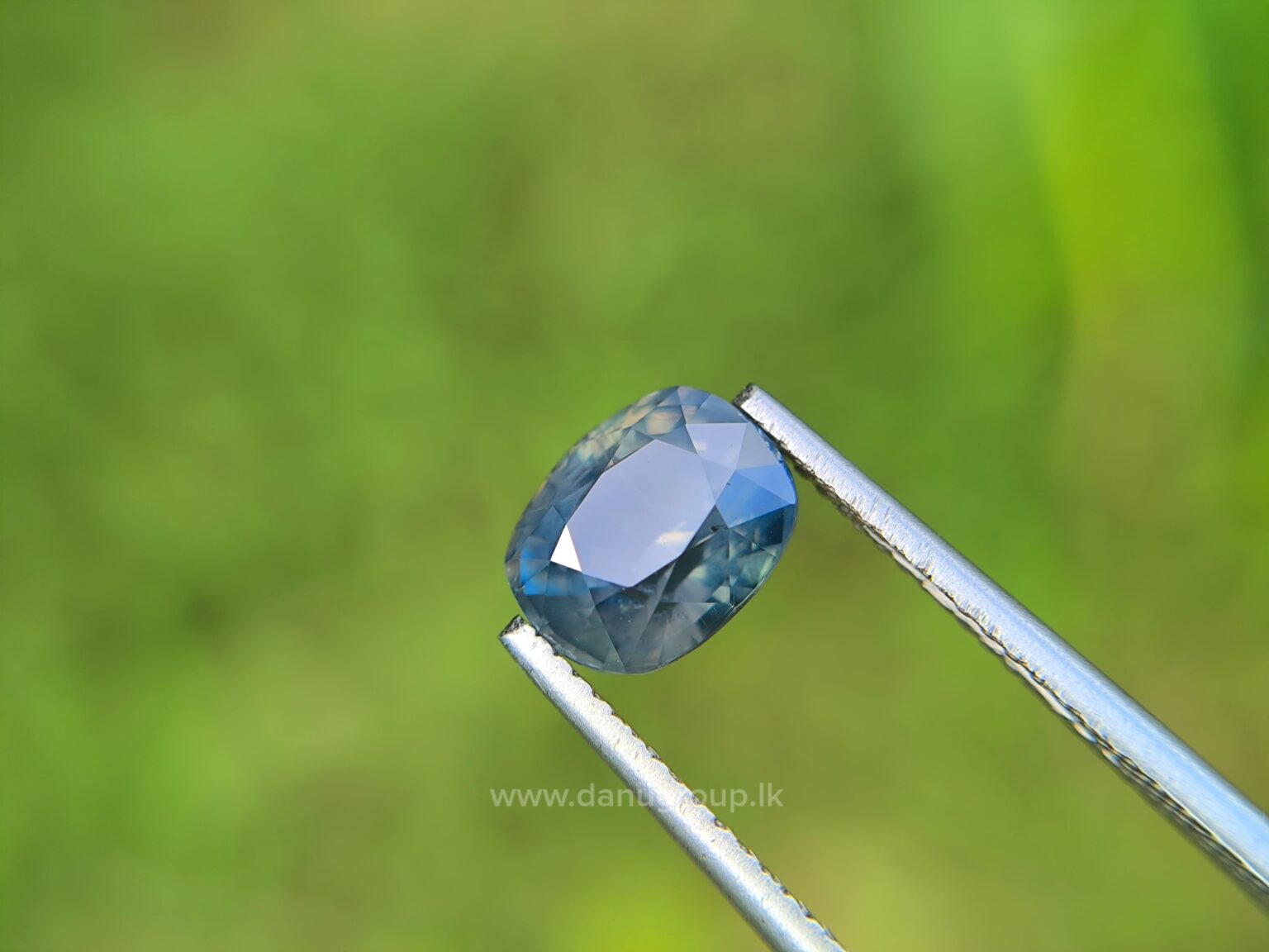 Yellowish Green Sapphire