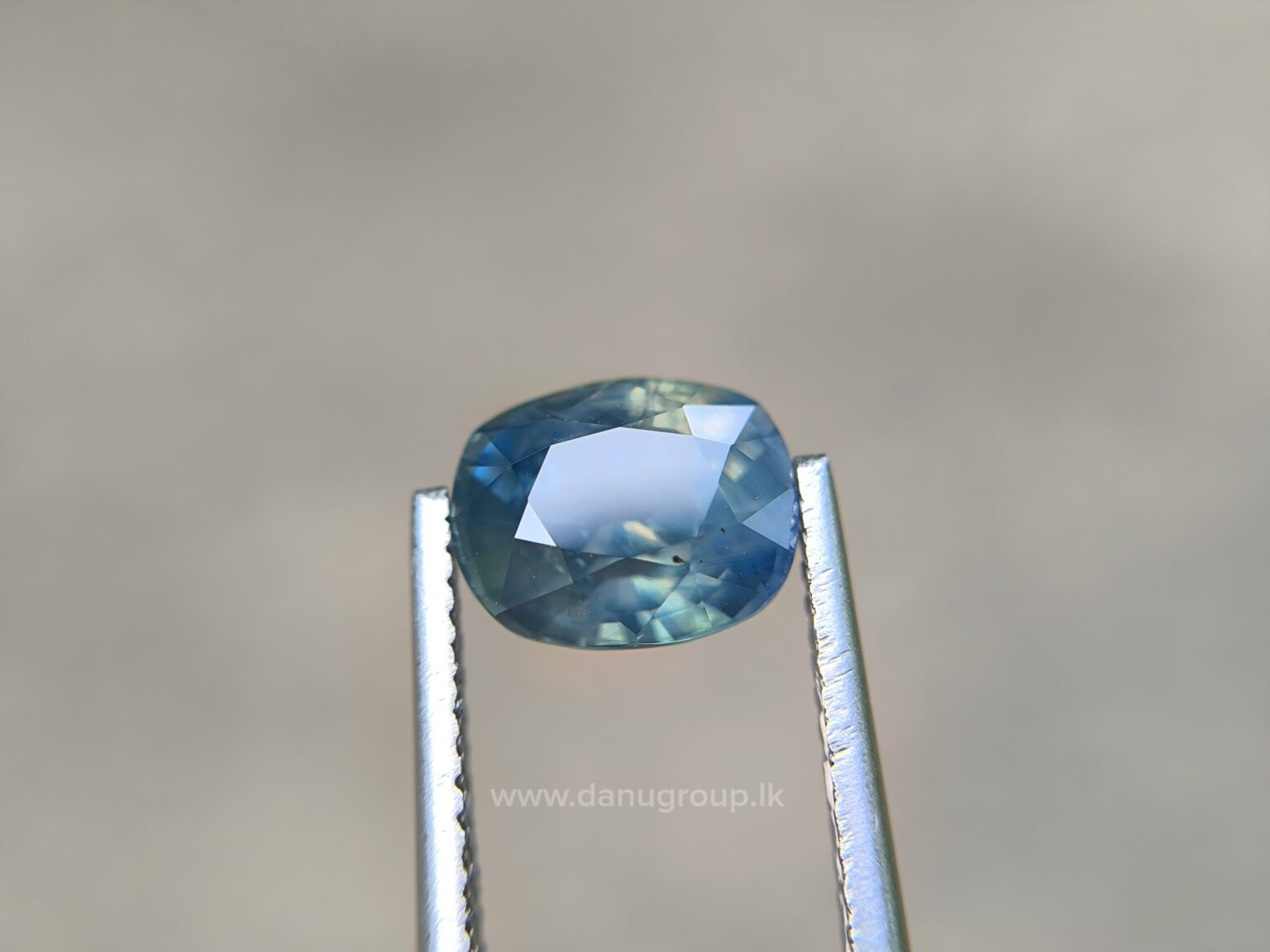 Yellowish Green Sapphire
