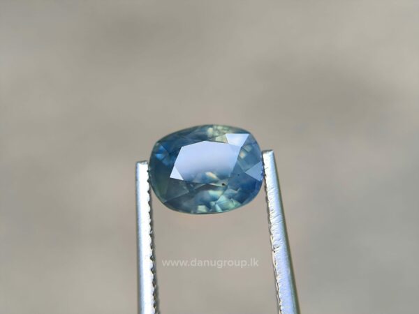 Yellowish Green Sapphire