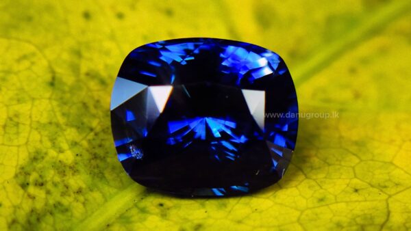 Ceylon Vivid Royal Blue Sapphire