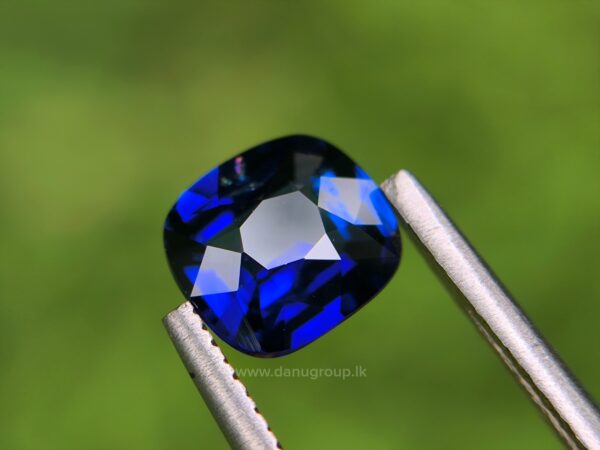 Ceylon Vivid Royal Blue Sapphire