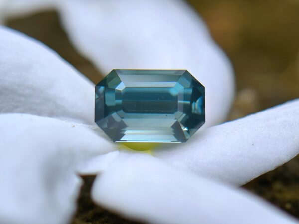 Teal Sapphire