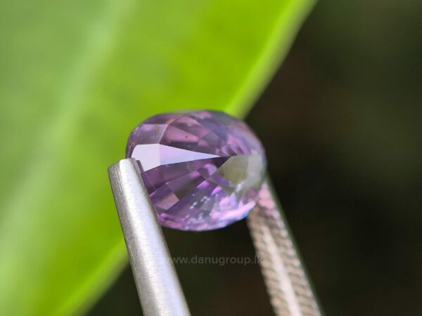 CEYLON NATURAL PURPLISH PINK SAPPHIRE